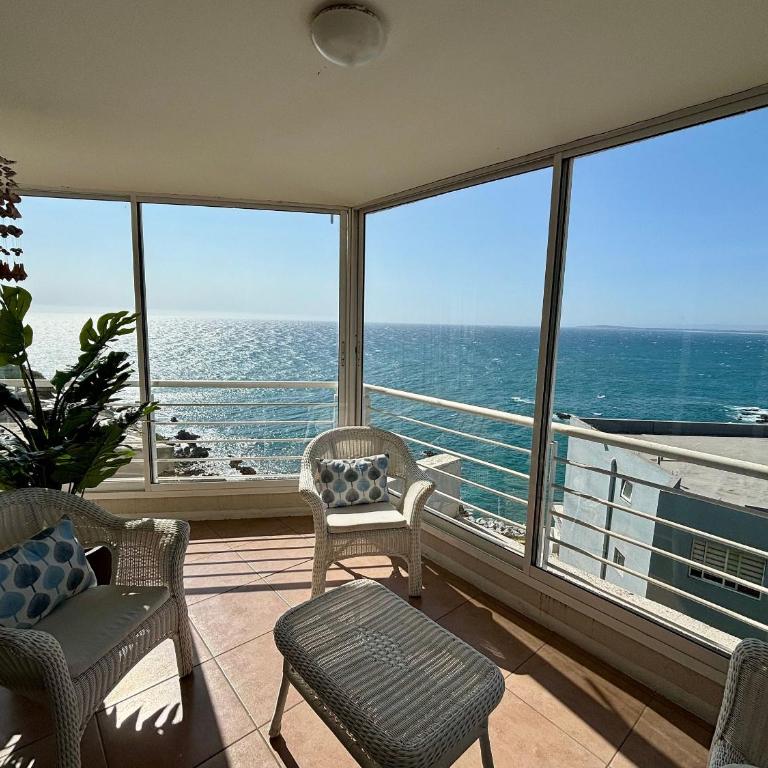 Precioso depto vista al mar frente a Playa Lilenes - Apartamento con vistas al mar - 1