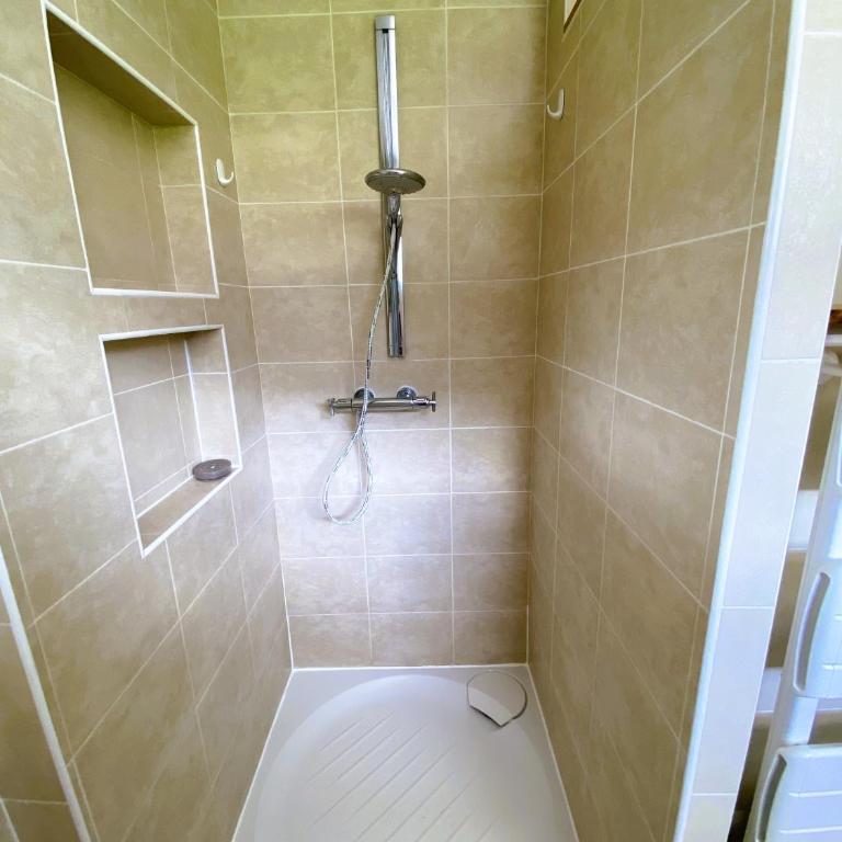 Bellevue T1 cozy avec piscine et panorama alpin - proche du lac - Appartement 1 Chambre - 6