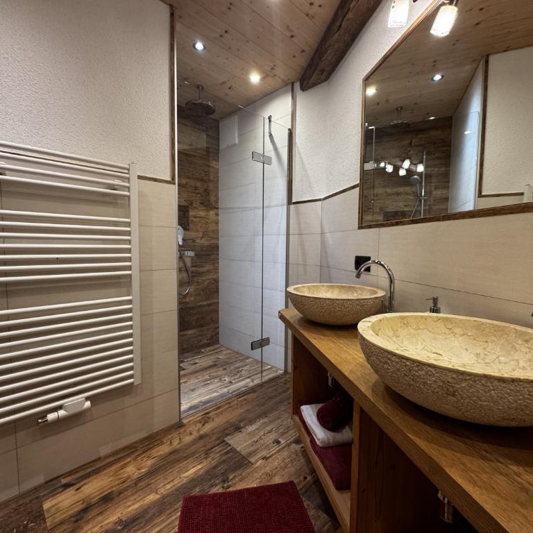 Landhaus Rieder im Zillertal - Two-Bedroom Apartment with Mountain View - 22