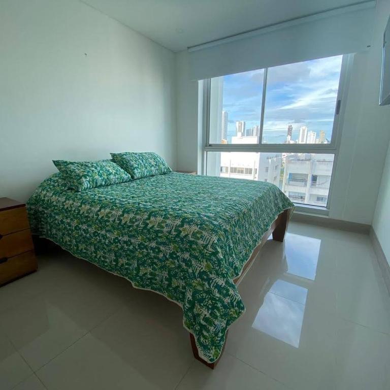 Apartamentos Palmetto Sunset por Parceros Group - Three-Bedroom Apartment - 23