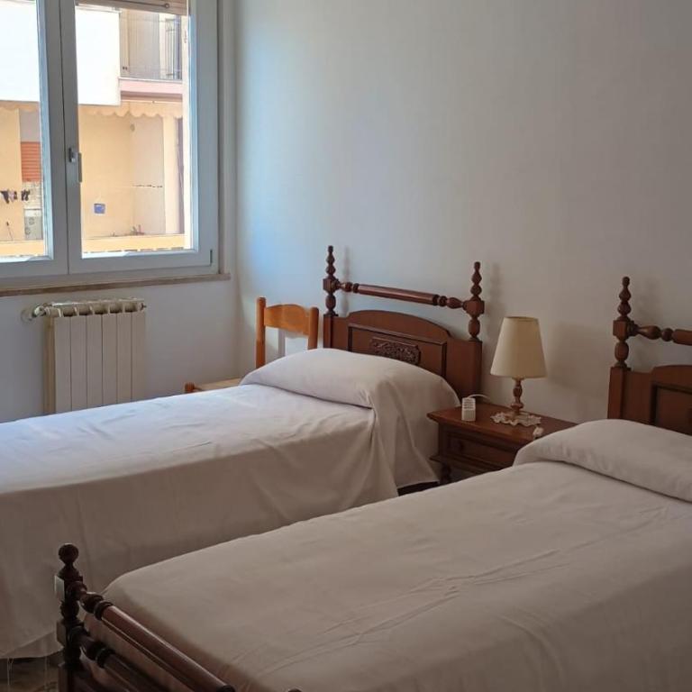 A due passi dalla sabbia fine - Appartamento con 2 Camere da Letto, Balcone e Vista mare - 5