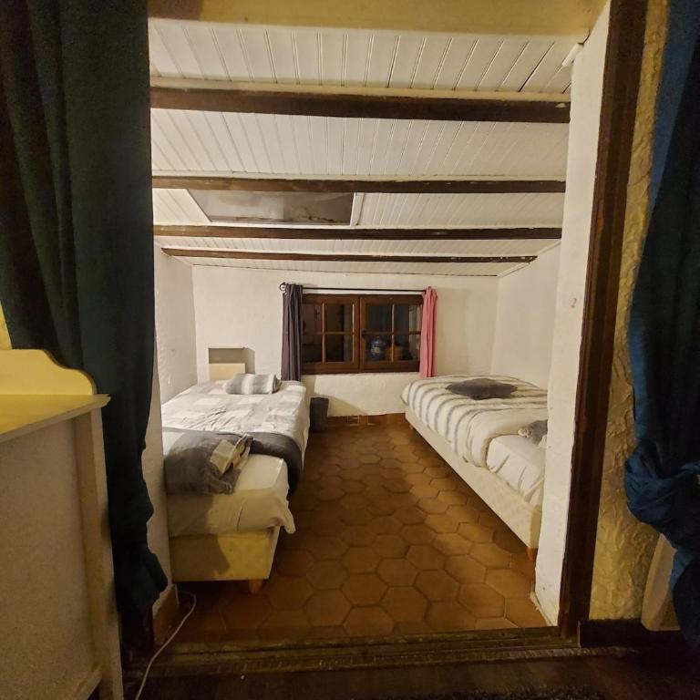 Maison de Montagne chaleureuse - Maison de Vacances - 10