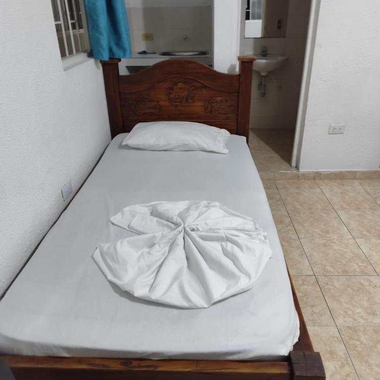 Hotel Dinastía Castillo Central - Habitación Triple - 2