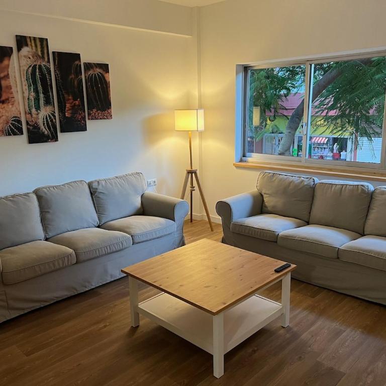 Cólogan - Apartamento de 3 dormitorios - 1