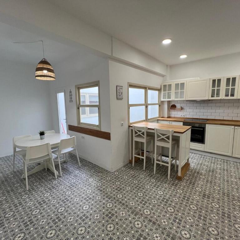 Cólogan - Apartamento de 3 dormitorios - 10