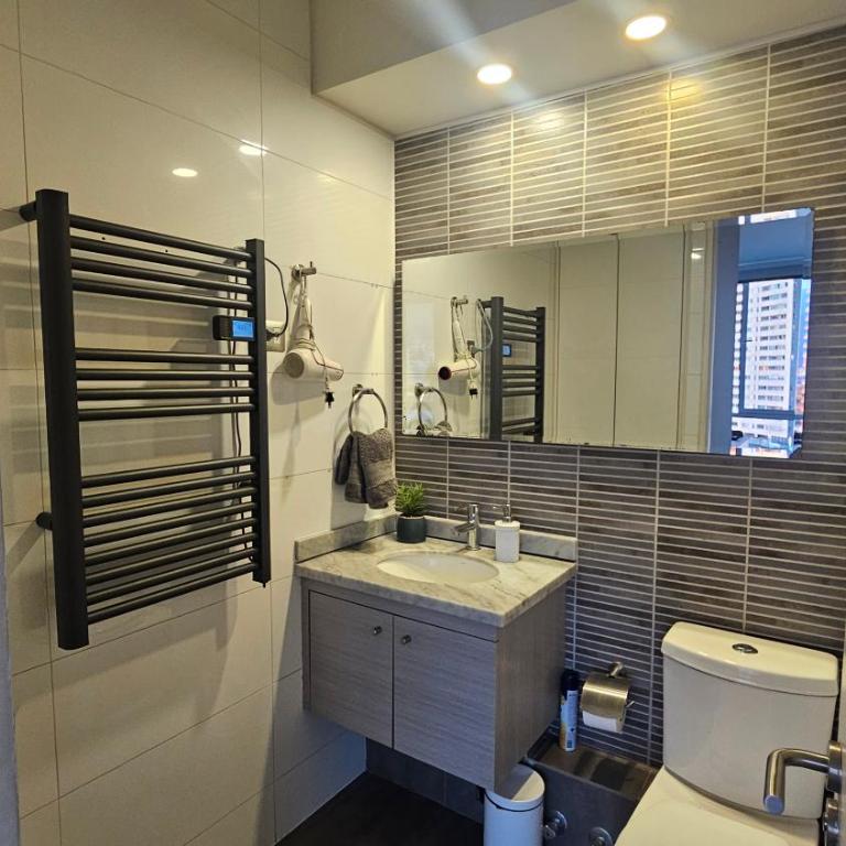 Acogedor y Hermoso Depto de 1D a Pasos Del Mar Con Estacionamiento Techado - Apartamento de 1 dormitorio - 24