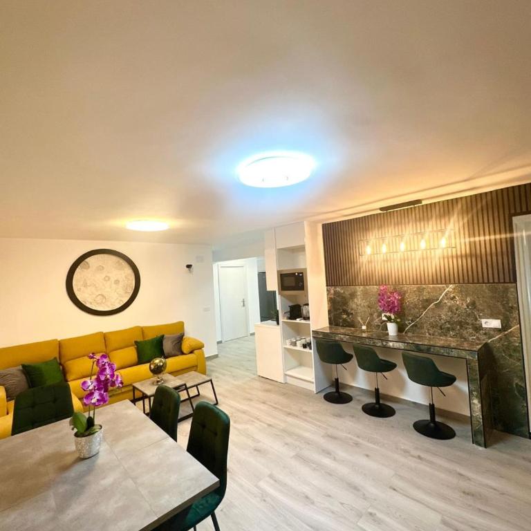 La Luna Apartment by the Sea - Apartment - 25