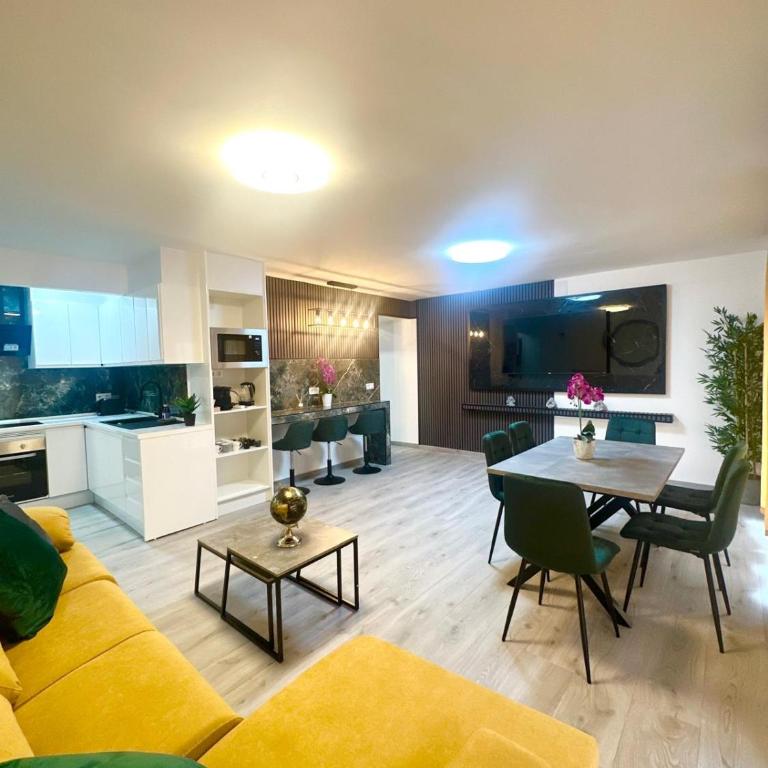 La Luna Apartment by the Sea - Apartment - 3