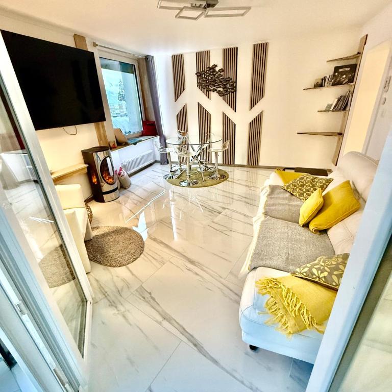 13 Lake View, Family central modern app - Apartment - 5