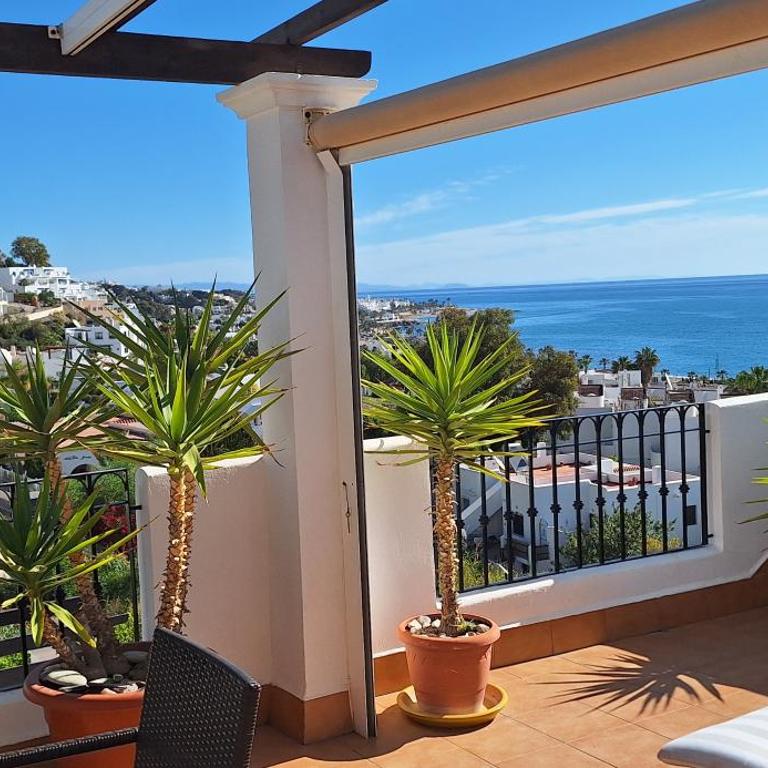 Bonitas vistas al mar y a la montaña - Apartamento de 2 dormitorios - 3