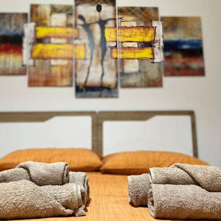 Tiburtina Family Apartment - Two-Bedroom Apartment with Balcony - 1