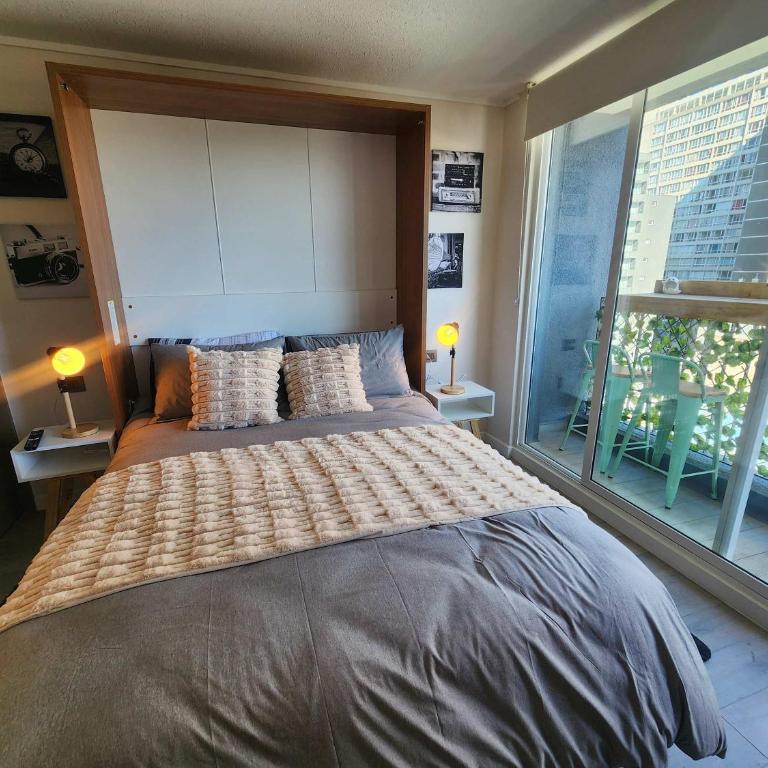 HOM I Comodo Studio 2PAX con Terraza en Santiago - Apartamento - 2
