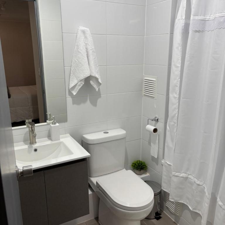 Dormitorio individual - Baño, Altos de San Miguel - Apartamento de 1 dormitorio - 4