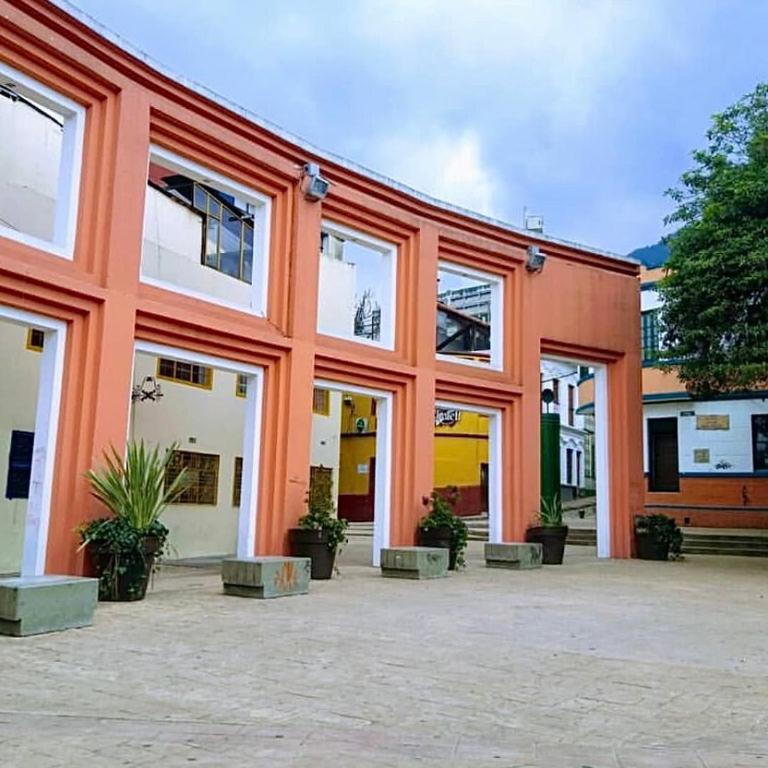 Cómodo loft con lavadora wifi y parking - Apartamento de 1 dormitorio - 21