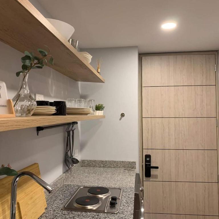 Cómodo loft con lavadora wifi y parking - Apartamento de 1 dormitorio - 18