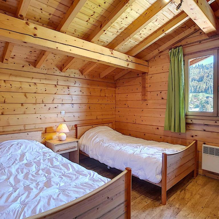 Demi-chalet 6 pers à La Clusaz avec WiFi, animaux admis et parking - FR-1-818-102 - Appartement - 8