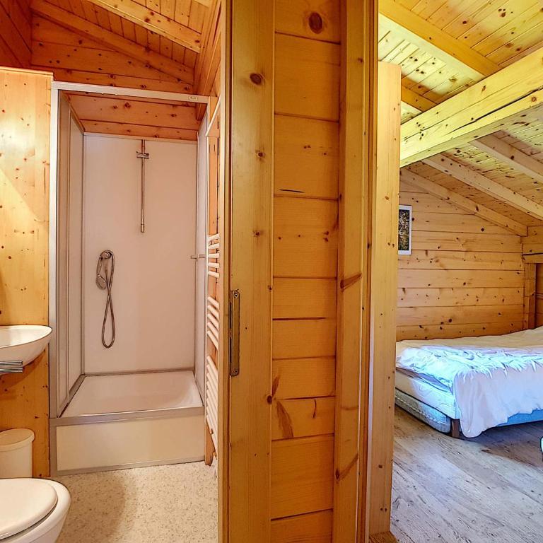 Demi-chalet 6 pers à La Clusaz avec WiFi, animaux admis et parking - FR-1-818-102 - Appartement - 10