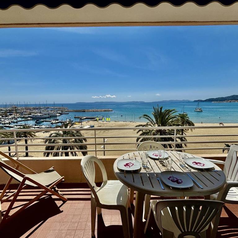 Appartement spacieux - Vue mer - Proche plage - FR-1-816-30 - Apartment - 1