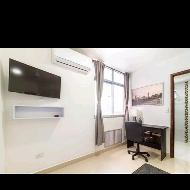 El Laguito Apartamento - Three-Bedroom Apartment - 2