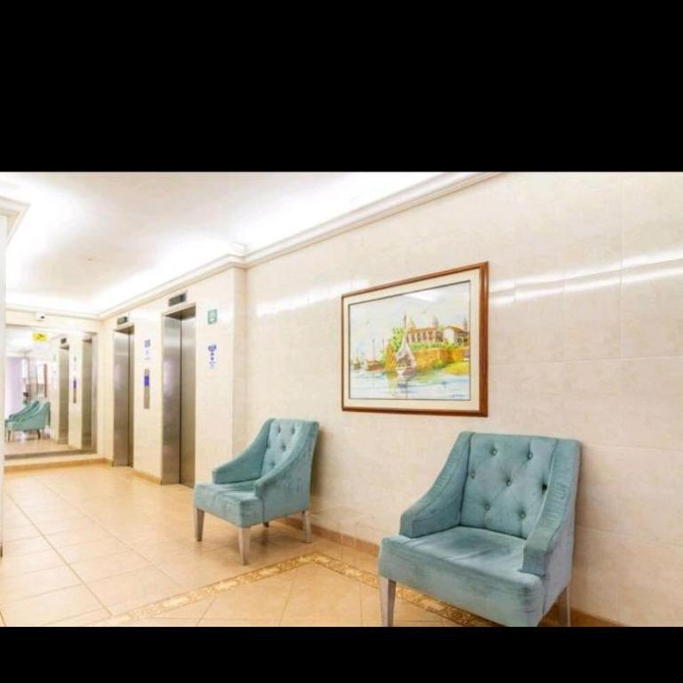El Laguito Apartamento - Three-Bedroom Apartment - 16