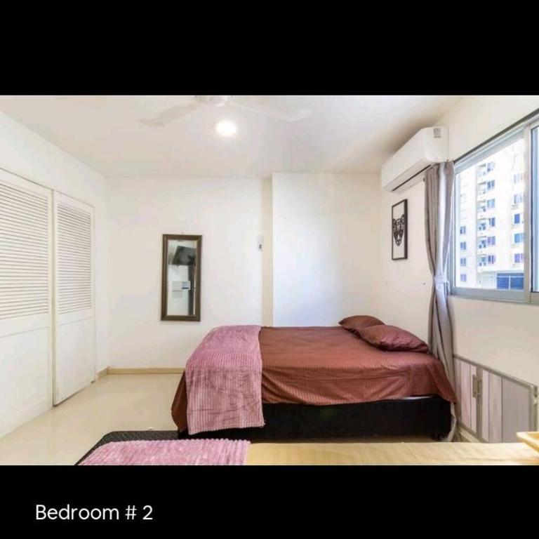 El Laguito Apartamento - Three-Bedroom Apartment - 19