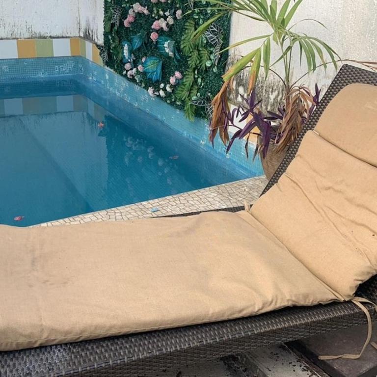 Accommodation in Cancun with a pool, TV, Wi-Fi, and AC - Three-Bedroom House - 6