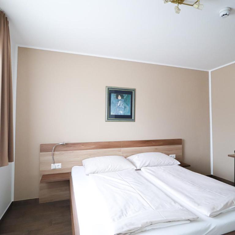 Frühstückspension Wernberg - Doppelzimmer mit Balkon - 2