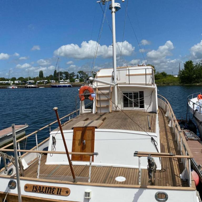 Nuit insolite a bord d un bateau - Mobile Home - 10