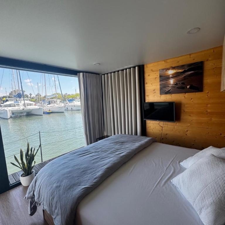 Casas Flotantes - Boatvillage - Suite Junior con vistas al mar - 1