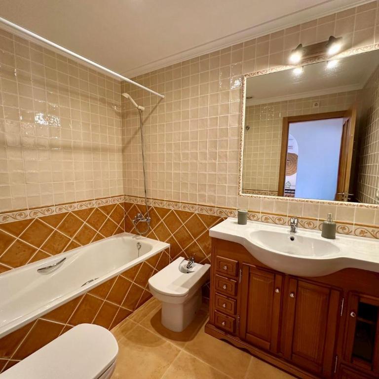 Apartamento Jardines PG016 - Two-Bedroom Apartment - 6