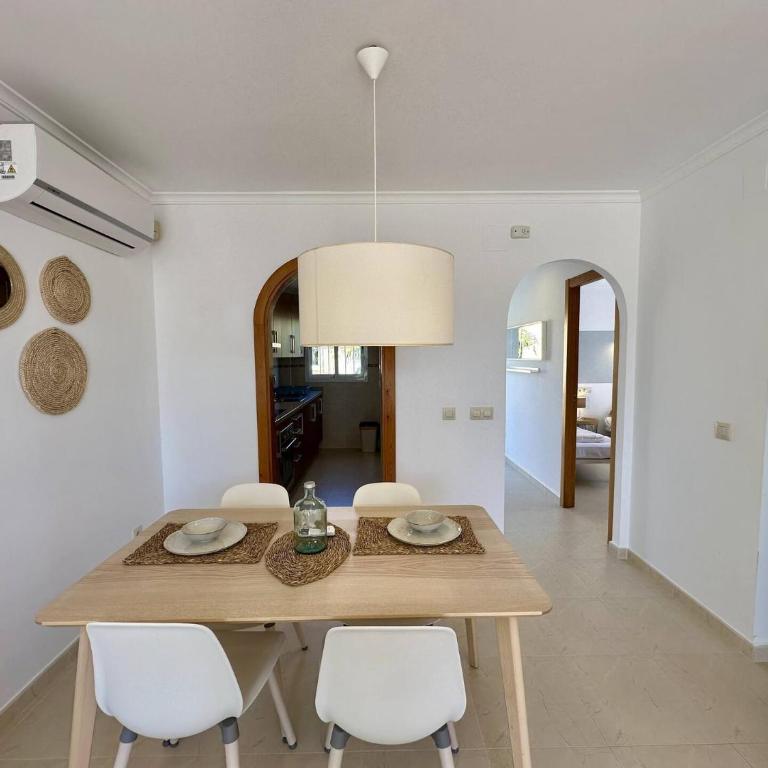 Apartamento Jardines PG018 - Two-Bedroom Apartment - 5
