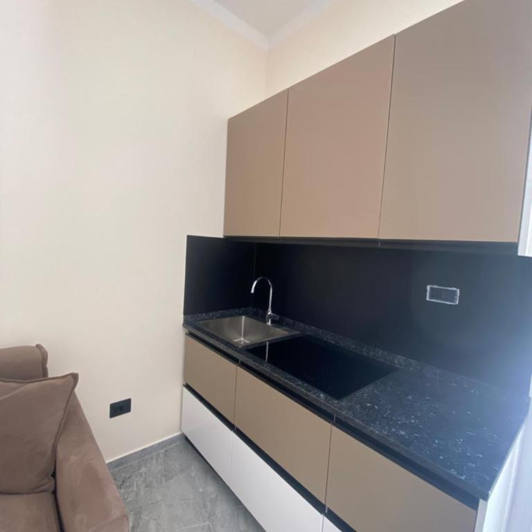 La casa della stazione - One-Bedroom Apartment with Garden - 10