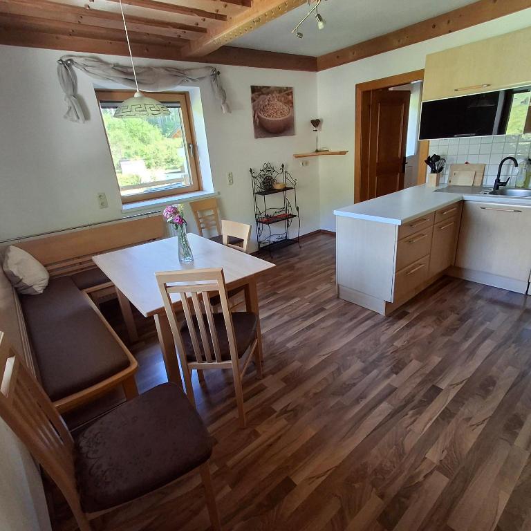 Ferienwohnung Frauenkogelblick mit Terrasse am Bauernhof - Apartment mit Terrasse - 8