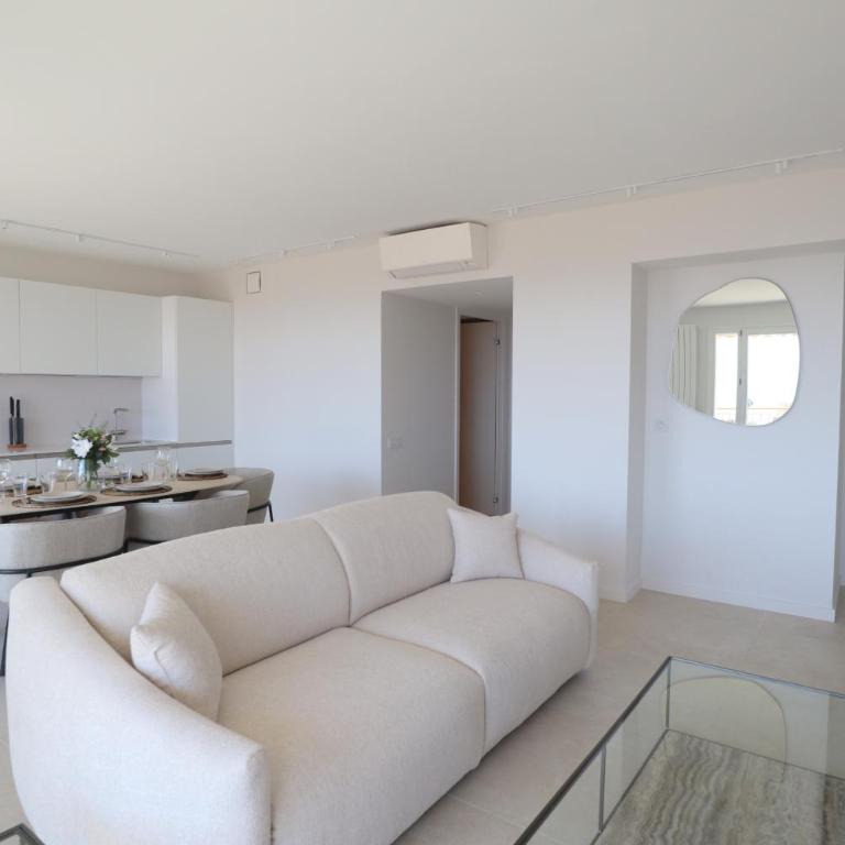 Luxury 2bedrms with SeaView CityCenter&Parking #4 - Appartement 2 Chambres avec Balcon et Vue sur la Mer - 5