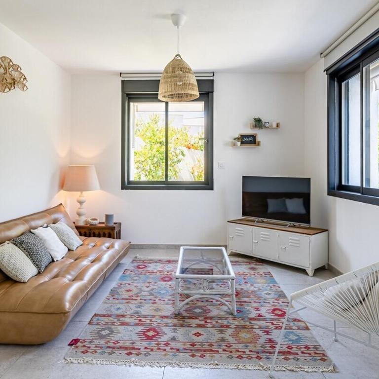 L'Oasis Cassidaine - Appartement 2 Chambres - Vue sur Jardin - 9