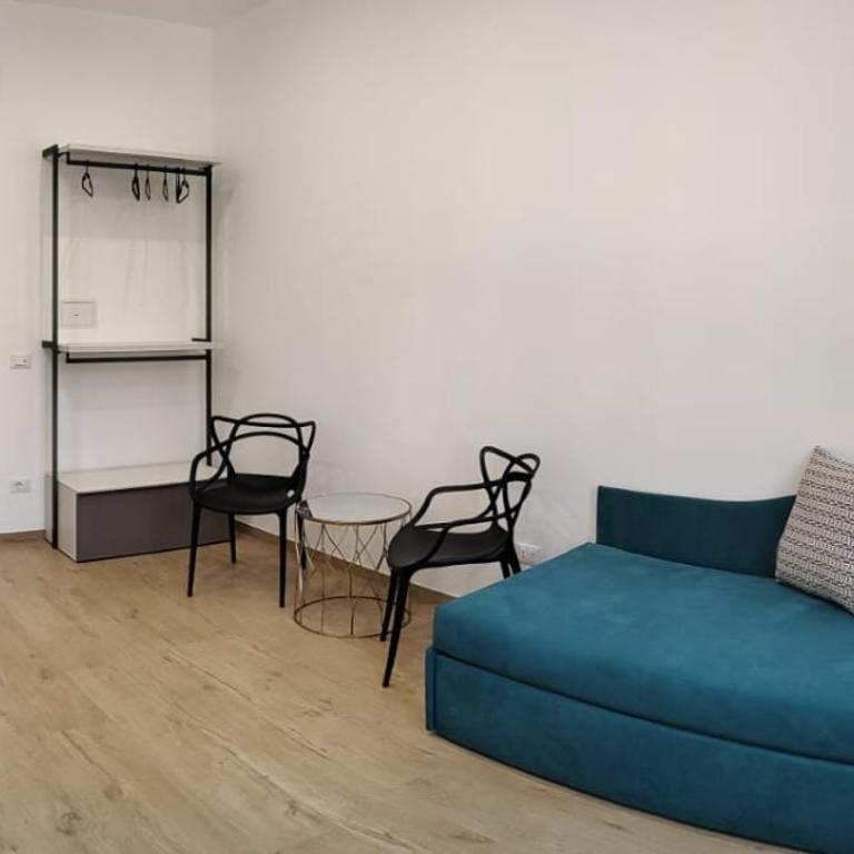 Turrignì Central Rooms - Family Suite - 14