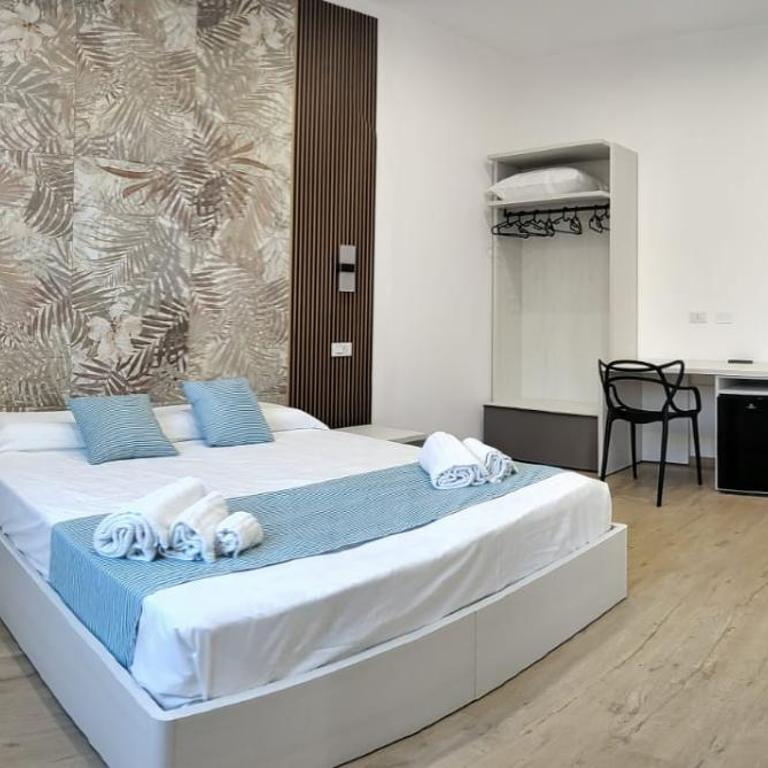 Turrignì Central Rooms - Double or Twin Room - 7