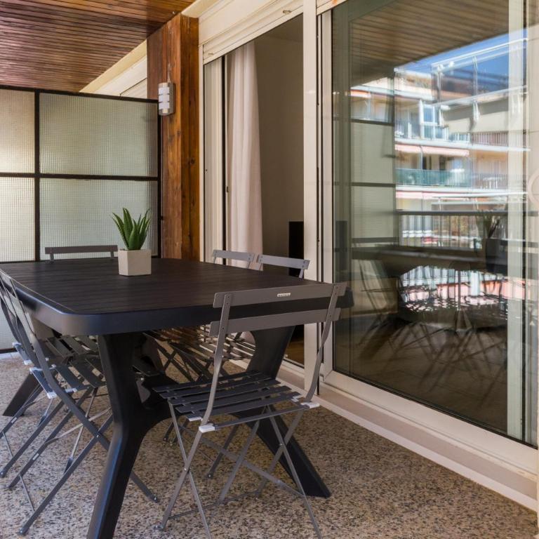 Apartamento con Piscina a 100 M de la playa - Apartamento de 3 dormitorios - 13