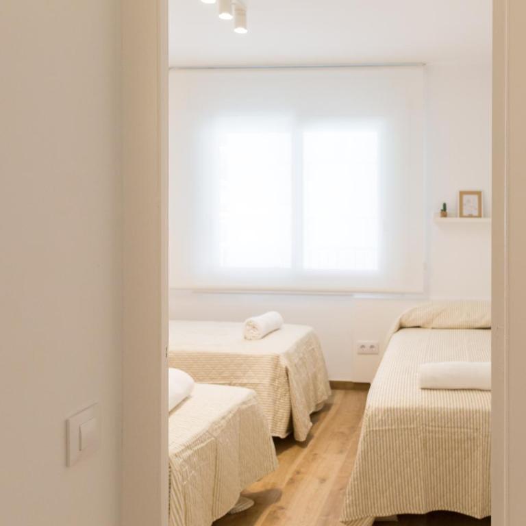 Apartamento con Piscina a 100 M de la playa - Apartamento de 3 dormitorios - 19