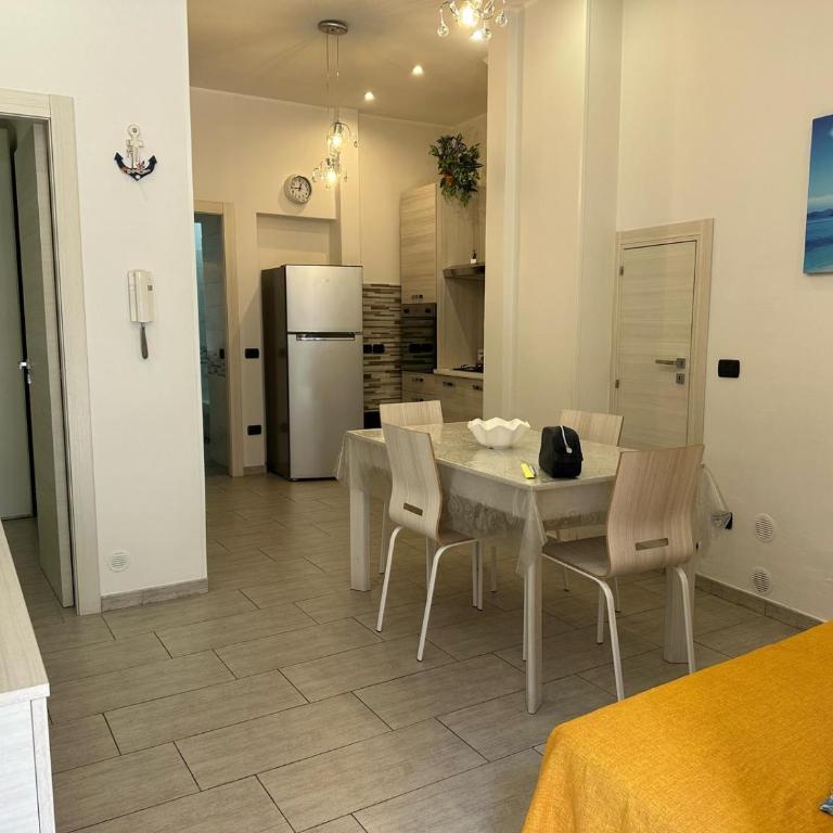 Il Delfino Apartment - Two-Bedroom Apartment - 1