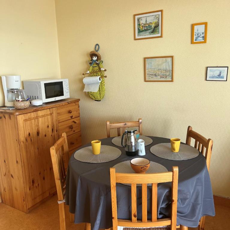 Le Remblai - One-Bedroom Apartment - Oceanfront - 8