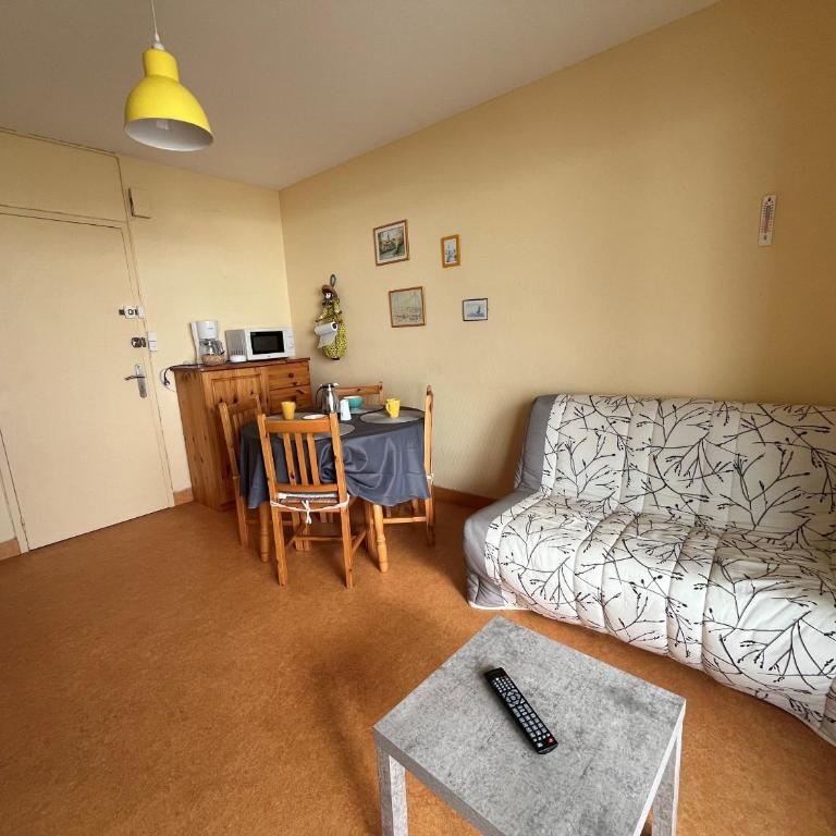 Le Remblai - One-Bedroom Apartment - Oceanfront - 7