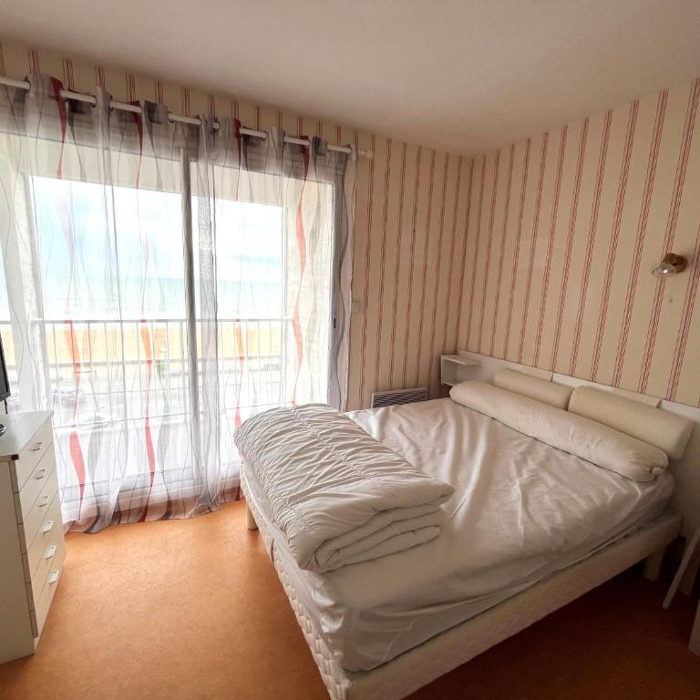 Le Remblai - One-Bedroom Apartment - Oceanfront - 9