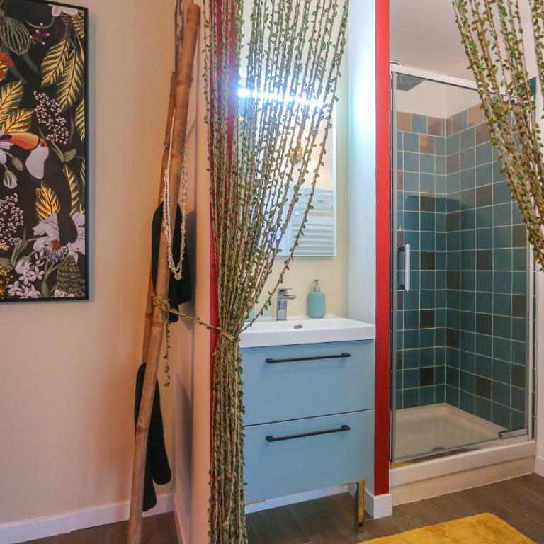 Love ZEN Centre ville Spa & Table massage &Parking - Appartement Supérieur avec Sauna - 9