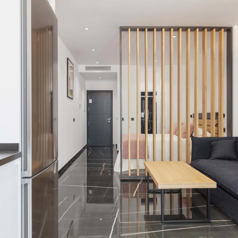 Un acogedor complejo compuesto de 5 apartamentos . - Apartamento con terraza - 5