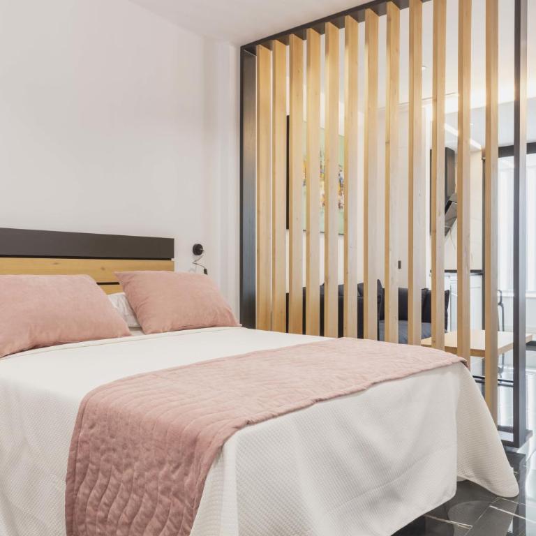 Un acogedor complejo compuesto de 5 apartamentos . - Apartamento con terraza - 6