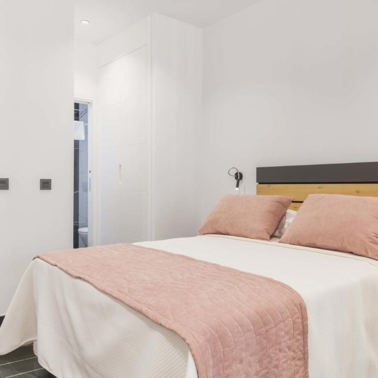 Un acogedor complejo compuesto de 5 apartamentos . - Apartamento con terraza - 7