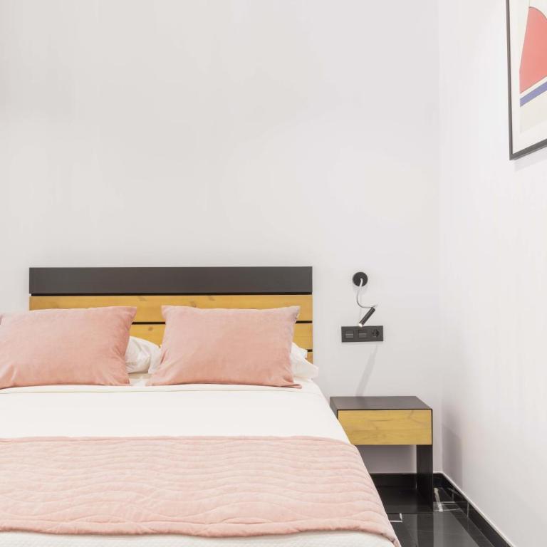 Un acogedor complejo compuesto de 5 apartamentos . - Apartamento con balcón - 9