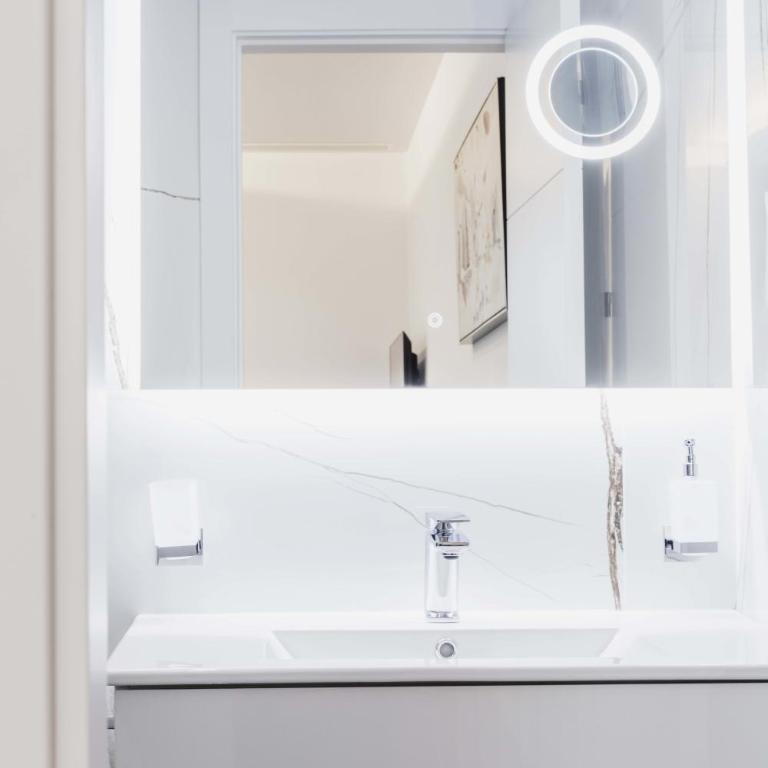 Un acogedor complejo compuesto de 5 apartamentos . - Apartamento Deluxe - 14