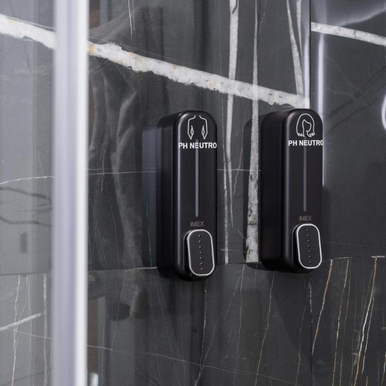 Un acogedor complejo compuesto de 5 apartamentos . - Apartamento de 1 dormitorio con terraza - 1